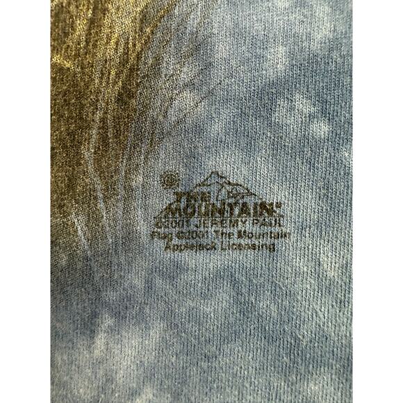 VTG 2001 The Mountain Blue Acid Washed Wolf Pack Pups American Flag T-Shirt XL - Picture 3 of 8